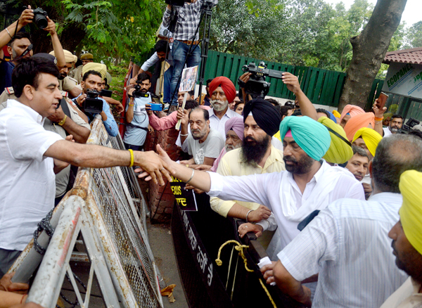 ਨਸ਼ਿਆਂ ਦੇ ਮੁੱਦੇ ''ਤੇ ਕੈਪਟਨ ਆਪਣਾ ਵਾਅਦਾ ਭੁੱਲ ਗਏ : ''ਆਪ''