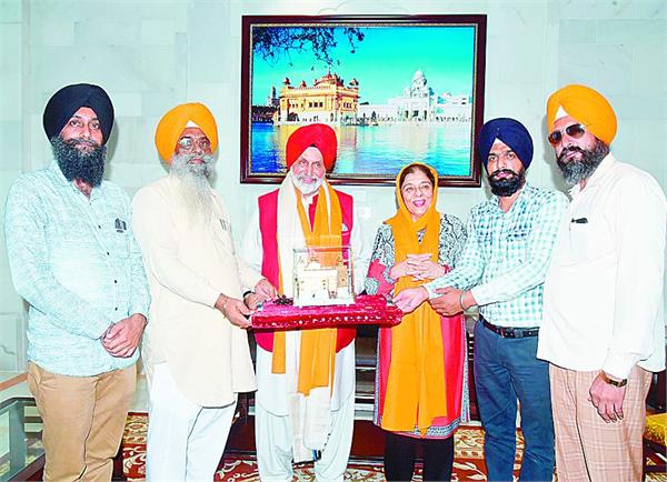 sant singh chatwal  sri harmandir sahib  nimastastak