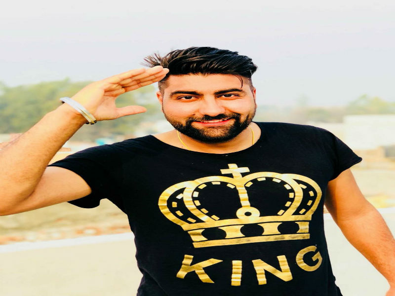 ''''ਮੁਹੱਬਤ'''' ਗੀਤ ਨਾਲ ਚਰਚਾ ''ਚ ਗੀਤਕਾਰ ਕੁਲਜਿੰਦਰ ਕਾਲਕੱਟ