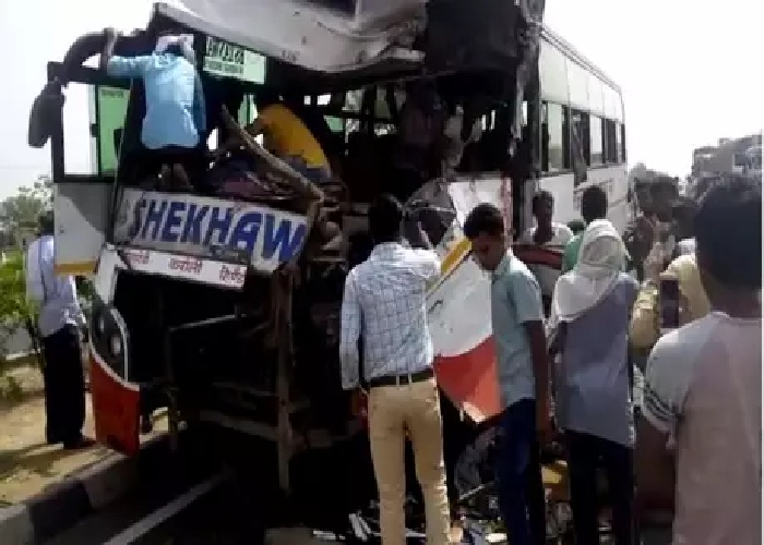 ਰੋਡਵੇਜ਼ ਅਤੇ ਪਬਲਿਕ ਟਰਾਂਸਪੋਰਟ ਬੱਸਾਂ ਦੀ ਹੋਈ ਟੱਕਰ, 4 ਦੀ ਮੌਤ, 20 ਜ਼ਖਮੀ