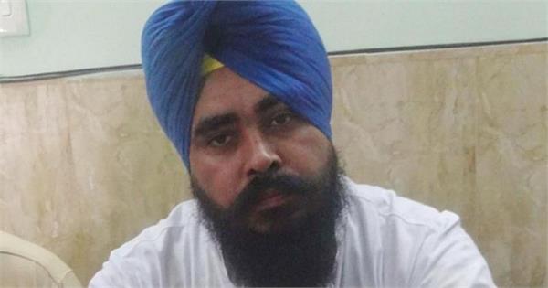 aap mlas stopped at the canada airport left after the inquiry