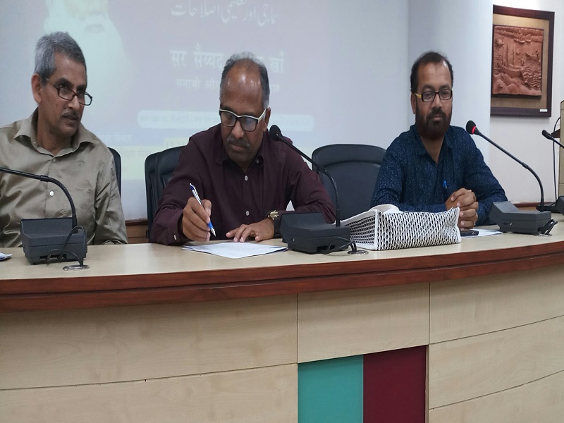 ਅਧਿਆਪਕ ਦੀ ਇੱਜ਼ਤ ''ਚ ਹੀ ਛੁਪਿਆ ਹੈ ਤਰੱਕੀ ਦਾ ਰਾਜ਼..!