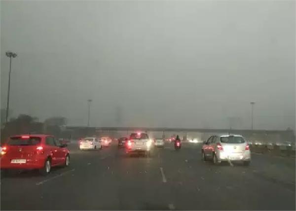 heavy rain delhi