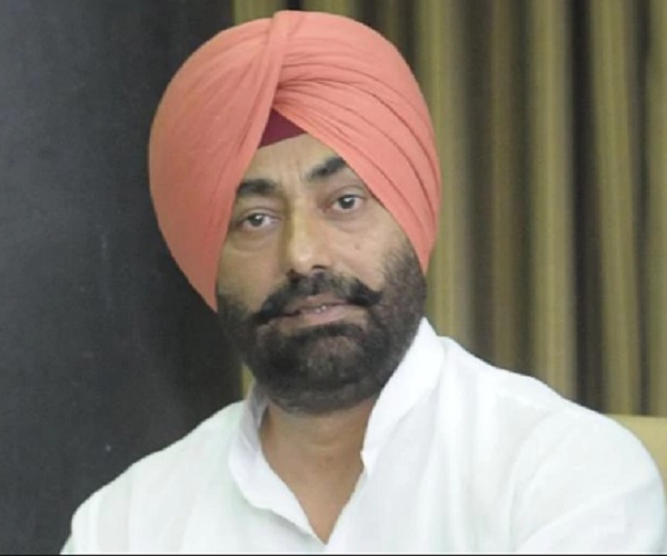 ''ਆਪ'' ਨੇ ਸੁਖਪਾਲ ਖਹਿਰਾ ਨੂੰ ਵਿਰੋਧੀ ਧਿਰ ਦੇ ਨੇਤਾ ਦੇ ਅਹੁਦੇ ਤੋਂ ਹਟਾਇਆ,  ਹਰਪਾਲ ਚੀਮਾ ਨੂੰ ਮਿਲਿਆ ਅਹੁਦਾ