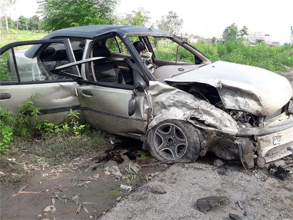 road accident 9 peoples injured