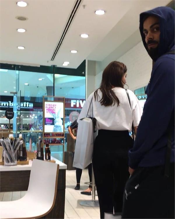virat anushka shopping