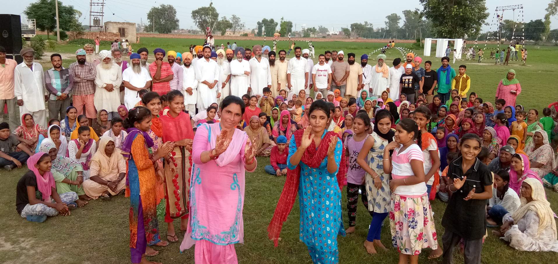 ਤੀਆਂ ਦੇ ਤਿਓਹਾਰ ਮੌਕੇ ਭੈਣਾਂ ਨੇ ਭਰਾਵਾਂ ਨੂੰ ਨਸ਼ਿਆਂ ਤੋ ਦੂਰ ਰਹਿ ਕੇ ਸਮਾਜ ਸੇਵਾ ਕਰਨ ਦਾ ਦਿੱਤਾ ਸੰਦੇਸ਼