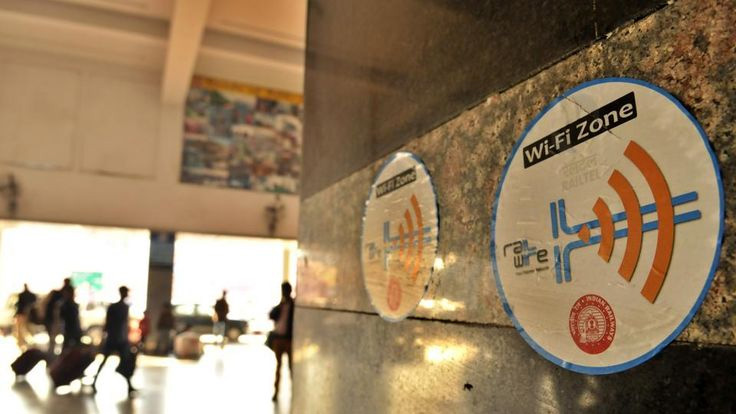 ਦੇਸ਼ ਦੇ ਸਾਰੇ ਸਟੇਸ਼ਨਾਂ ''ਤੇ ਮਿਲੇਗੀ ਫਰੀ ਵਾਈ-ਫਾਈ ਦੀ ਸੁਵਿਧਾ, ਲੋਕ ਸਭਾ ''ਚ ਮੋਦੀ ਸਰਕਾਰ ਨੇ ਦਿੱਤੀ ਜਾਣਕਾਰੀ