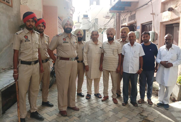 11 ਸਾਲਾ ਬੱਚੇ ਨੇ ਸਾਢੇ 3 ਸਾਲ ਦੀ ਲੜਕੀ ਨੂੰ ਅਗਵਾ ਹੋਣੋਂ ਬਚਾਇਆ