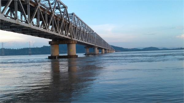 china issues flood alert in brahmaputra