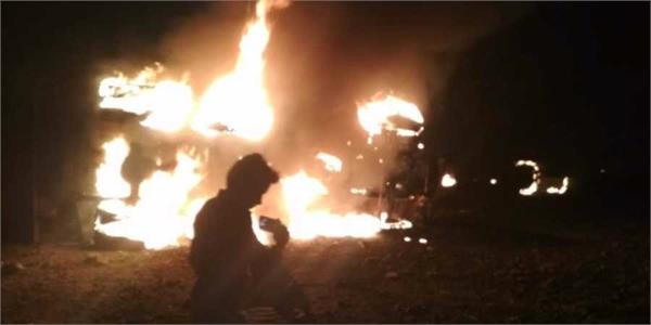 10 killed in andhra quarry blast