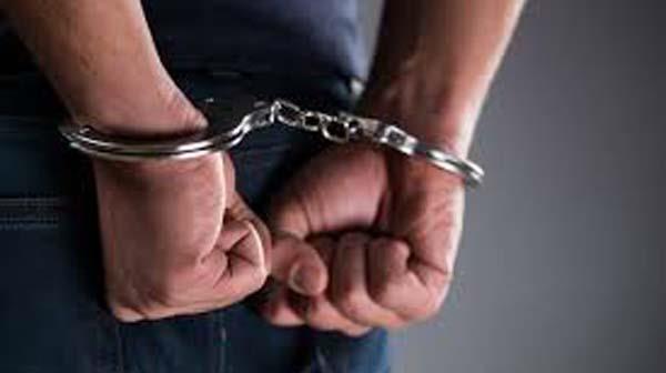 2 arrested  including illicit liquor  2 absconding