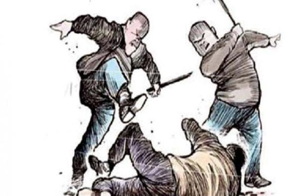 sharp weapons motorcyclists attacked