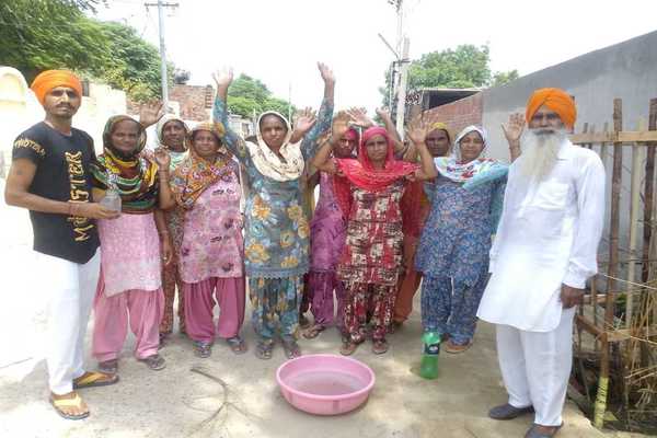 ਪੀਣ ਵਾਲੇ ਪਾਣੀ ’ਚੋਂ ਨਿਕਲ ਰਹੇ ਹਨ ਕੀੜੇ