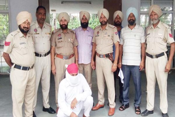 drug pills arrested
