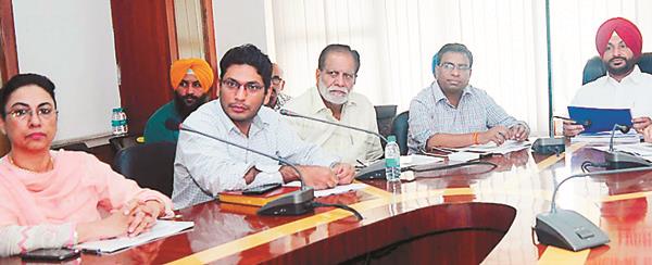 classes of officers smart city projects