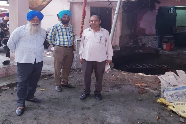 ਨਿਗਮ ਡਿਸਪੈਂਸਰੀ ਤੋਂ ਮਹੰਤ ਦਾ ਕਬਜ਼ਾ ਹਟਾਇਆ