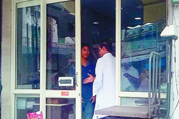 ਮੰਡੀ  ਫੈਂਟਨਗੰਜ ਸਥਿਤ ਸਤਿ ਨਾਰਾਇਣ ਮੈਨੂਫੈਕਚਰਿੰਗ ਕੰਪਨੀ ’ਚ ਜੀ. ਐੱਸ. ਟੀ. ਟੀਮ ਨੇ ਕੀਤੀ ਰੇਡ