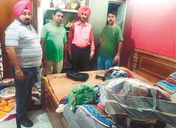 gold ornaments and goods stolen
