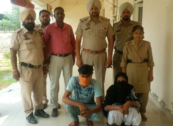 ਨਸ਼ੇ ਵਾਲੇ ਪਾਊਡਰ ਸਣੇ ਮਹਿਲਾ ਤੇ ਇਕ ਵਿਅਕਤੀ ਅਡ਼ਿੱਕੇ