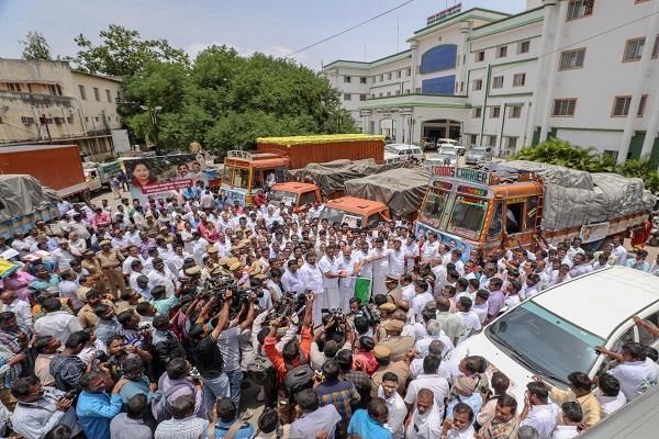 the flood victims in kerala  all of them will come forward