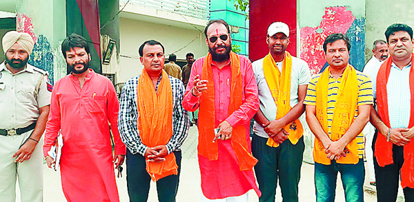 ਹਿੰਦੂ ਨੇਤਾ ਨੂੰ ਖਾਲਿਸਤਾਨ-ਪੱਖੀ ਅੱਤਵਾਦੀਆਂ ਵੱਲੋਂ ਜਾਨੋਂ ਮਾਰਨ ਦੀਆਂ ਧਮਕੀਆਂ