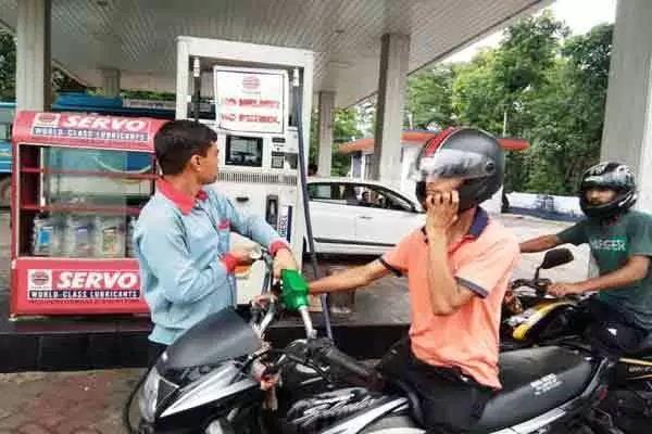 without helmet petrol