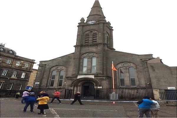 police investigate petrol bomb attack on sikh temple in edinburgh