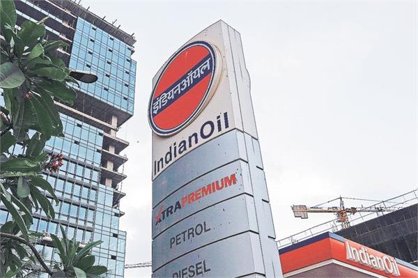 indian oil corporation plans to increase the number of petrol pumps