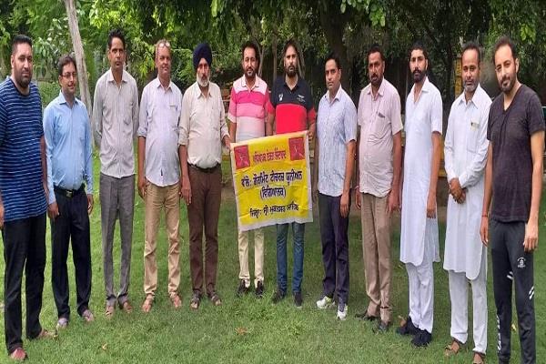 district president  pargat singh 