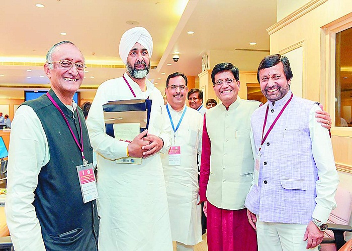 ਭੀਮ ਐਪ ''ਤੇ ਰੁਪੇ ਕਾਰਡ ਰਾਹੀਂ ਭੁਗਤਾਨ ਕਰਨ ''ਤੇ ਟੈਕਸ ''ਚ ਮਿਲੇਗੀ 20 ਫੀਸਦੀ ਛੋਟ