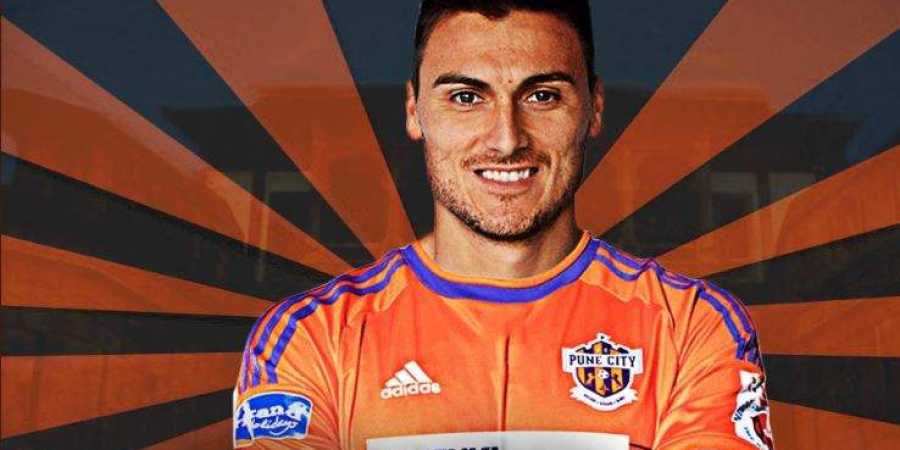 ਐੱਫ.ਸੀ. ਪੁਣੇ ਸਿਟੀ ''ਚ ਸ਼ਾਮਲ ਹੋਏ ਸਪੇਨ ਦੇ ਫੁੱਟਬਾਲਰ ਜਾਨਾਥਨ ਵਿਲਾ