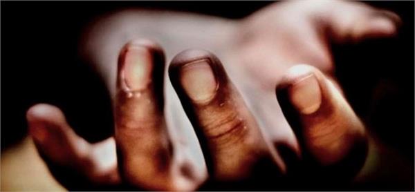 delhi 17 years girl murder friend guilty