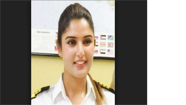muslim woman pilot from kashmir