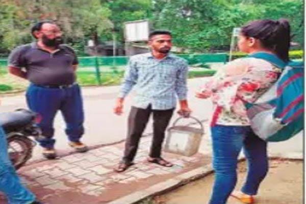 chattbir zoo employee