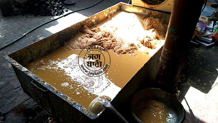 ਫਰੀਦਕੋਟ : ਪਤੀਸਾ ਬਣਾਉਣ ਵਾਲੀ ਫੈਕਟਰੀ ''ਤੇ ਸਿਹਤ ਵਿਭਾਗ ਦੀ ਰੇਡ