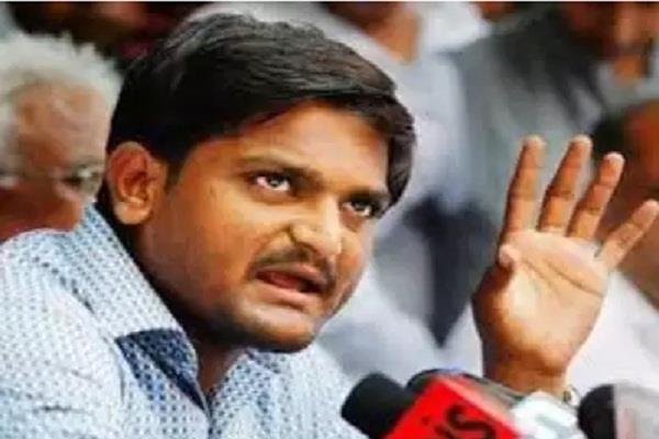 hardik patel says he will sit on indefinite hunger strike