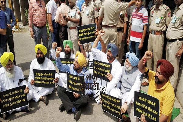 aam aadmi party vidhan sabha session hs phoolka