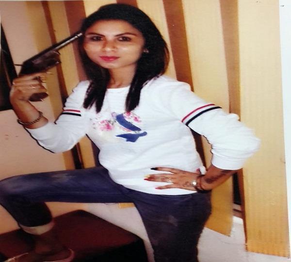 lady shooter