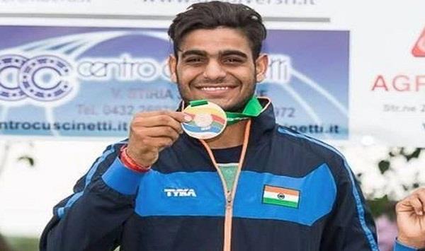 lakshya second silver medal to india