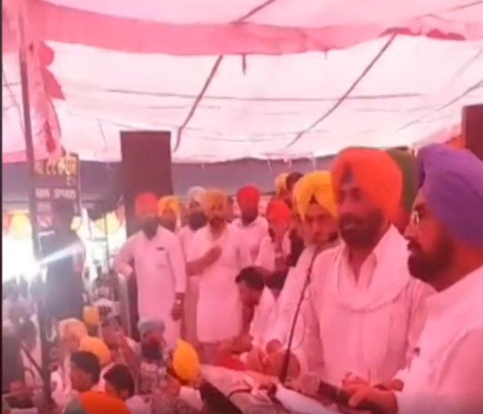 ਇਕ ਵਾਰ ਫਿਰ ਪੰਜਾਬ 'ਚ ਦੋ ਫਾੜ ਹੋ ਗਈ 'ਆਪ'