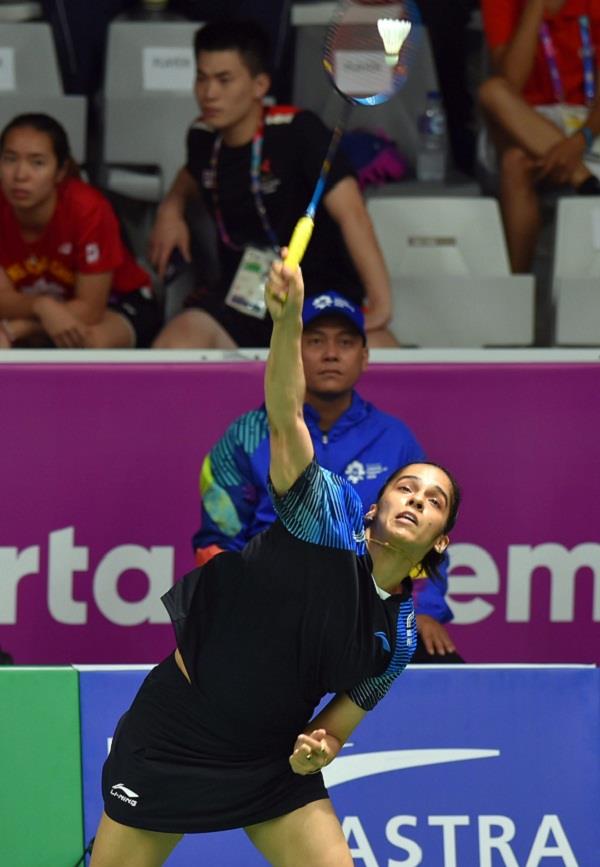 saina confirms first woman badminton medal