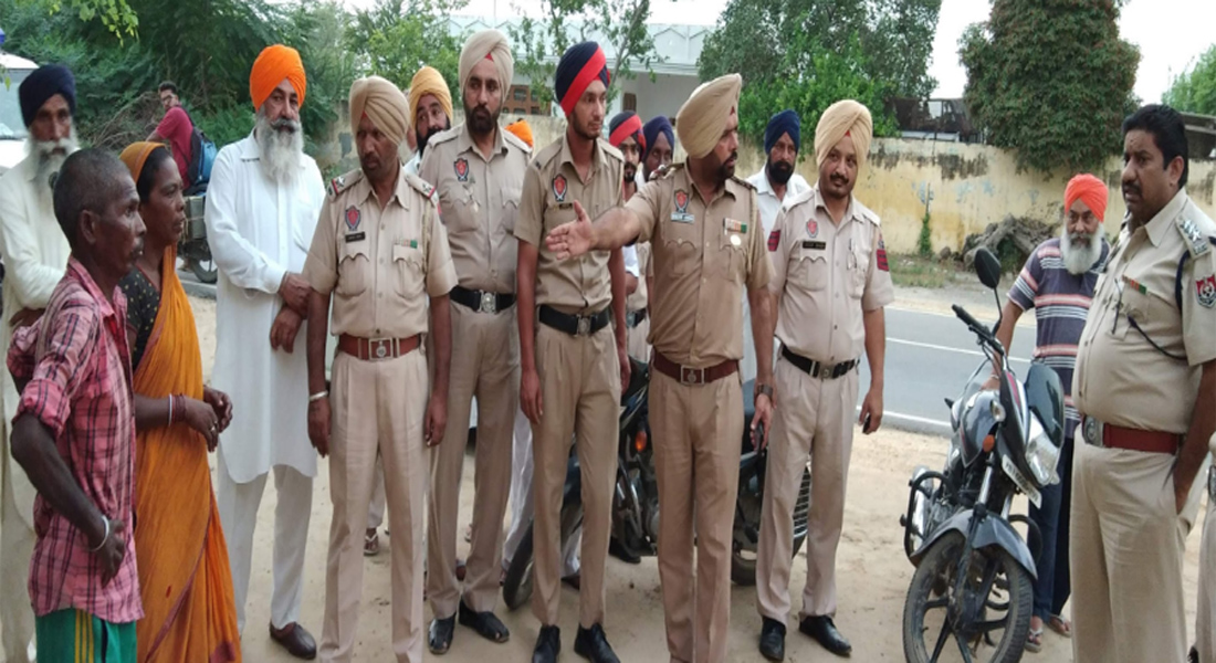 ਪੁਲਸ ਦੀ ਮੁਸਤੈਦੀ ਨੇ ਪਲਾਂ ''ਚ ਬੱਚੀ ਨੂੰ ਮਾਪਿਆਂ ਨਾਲ ਮਿਲਾਇਆ