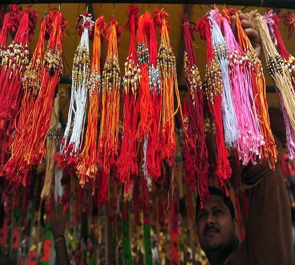 ਇਸ ਵਾਰ ਦੁਕਾਨਦਾਰਾਂ ਨੇ ਨਹੀਂ ਮੰਗਵਾਈਆਂ ਚਾਈਨੀਜ਼ ਰੱਖੜੀਆਂ