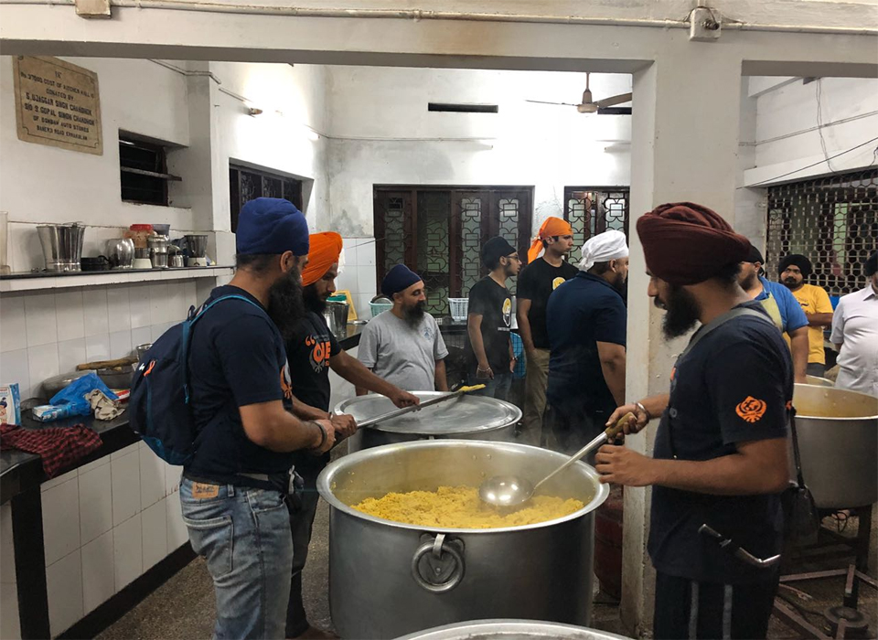 ਕੇਰਲ ਦੇ ਹੜ੍ਹ ਪੀੜਤਾਂ ਦੀ ਮਦਦ ਲਈ ਪਹੁੰਚੀ ''ਖਾਲਸਾ ਏਡ''