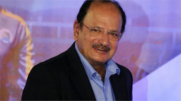 wadekar will hold mourning meeting for mca