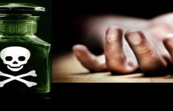 mother financier daughter