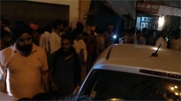 jalalabad addict car driver 10 people injured