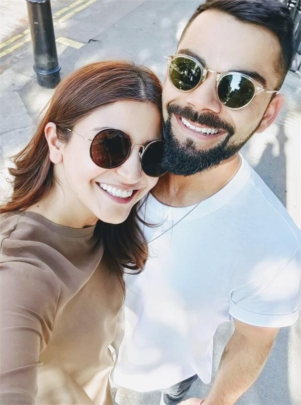 virat shares the picture with anushka on friendship day