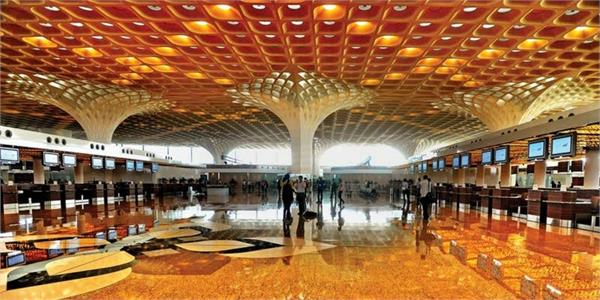gold bars exported at mumbai airport worth 1 67 crore